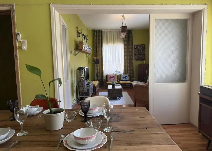 Daire Kaleici Seaside Magnificent Location With Separate Kitchen