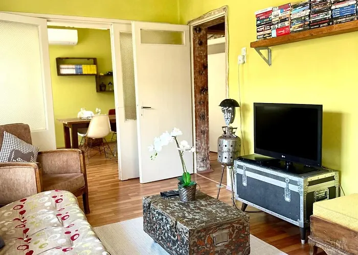 Kaleici Seaside Magnificent Location With Separate Kitchen Antalya