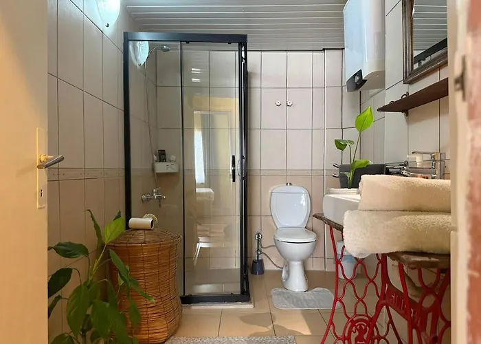 Kaleici Seaside Magnificent Location With Separate Kitchen Apartment